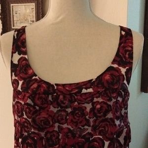 Pristine! White House Black Market Top Rose Top Small